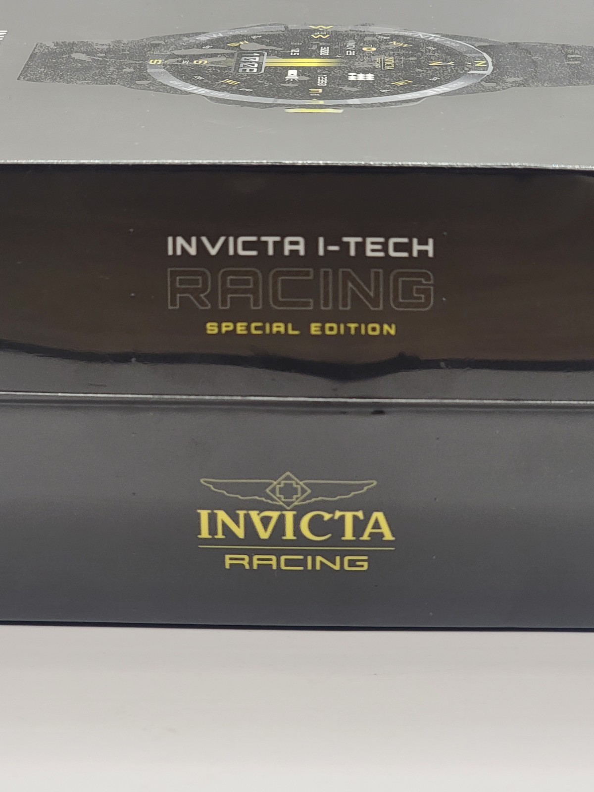 Invicta I-Tech Racing Limited Edition Smart Watch 58mm 3 Bands iOS/Android