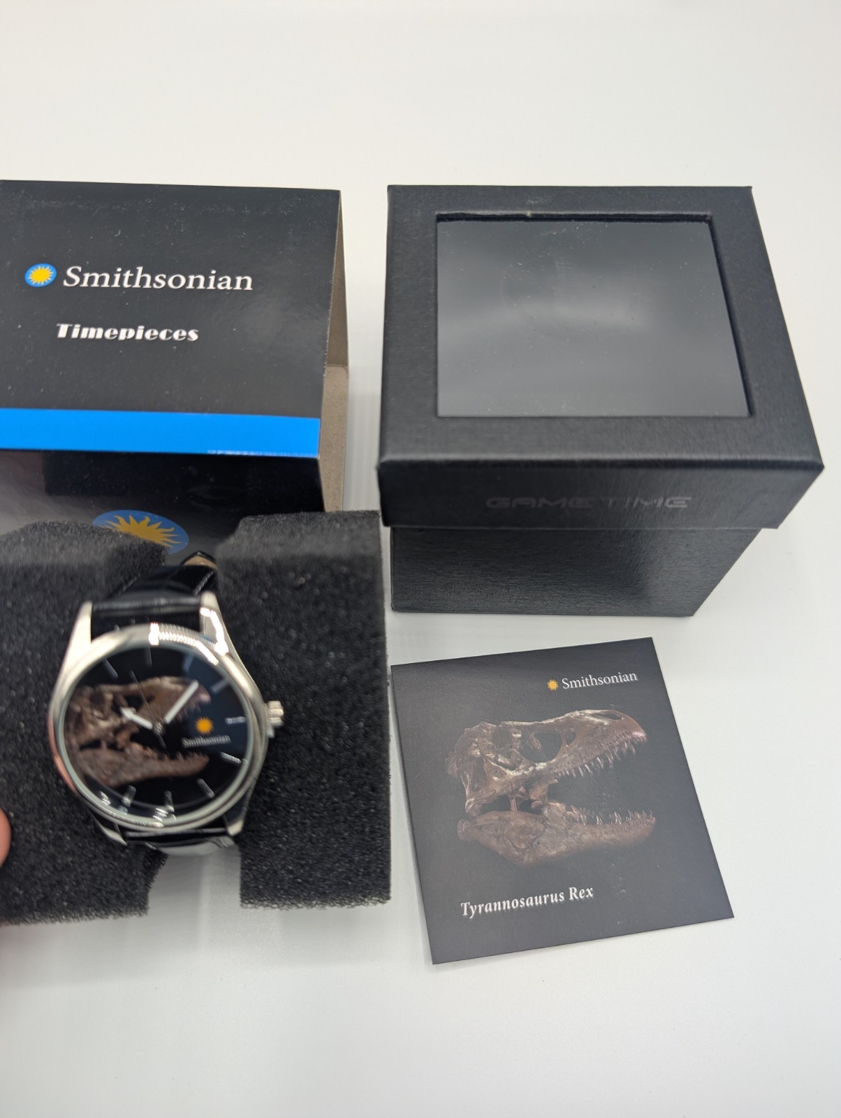 Smithsonian Tyrannosaurus Rex Skeleton Watch Black Leather Game Time New NIB