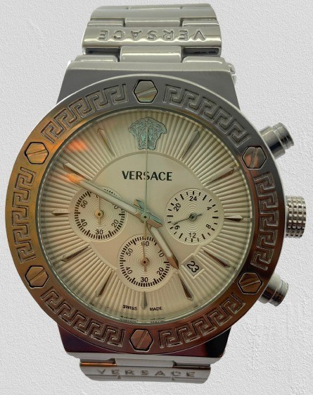 Beautiful Versace Greca Chronograph-Date White Dial Quartz Men’s Good Wristwatch
