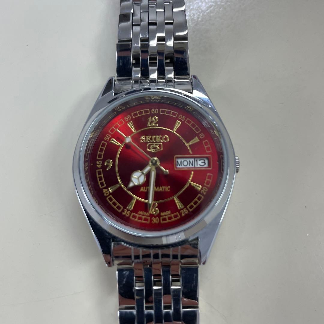 Seiko 5 Automatic Red Dial Day-Date Watch 36.6mm Wrist 20cm 1971