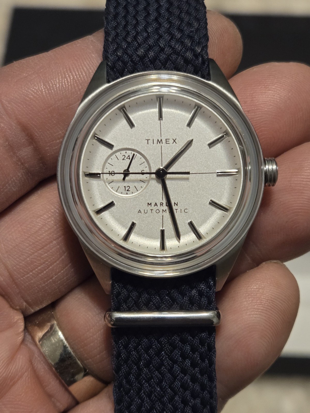 Timex Marlin Automatic Men’s Watch Silver Dial Blue One-Piece Fabric Strap Box