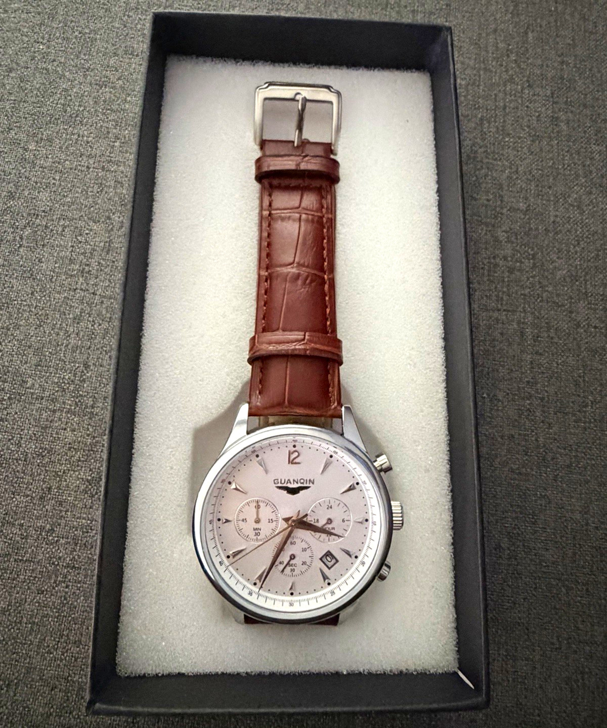 Guanqin Men’s Quartz Chronograph Date Watch Lot 2 Leather, Black/White Dial