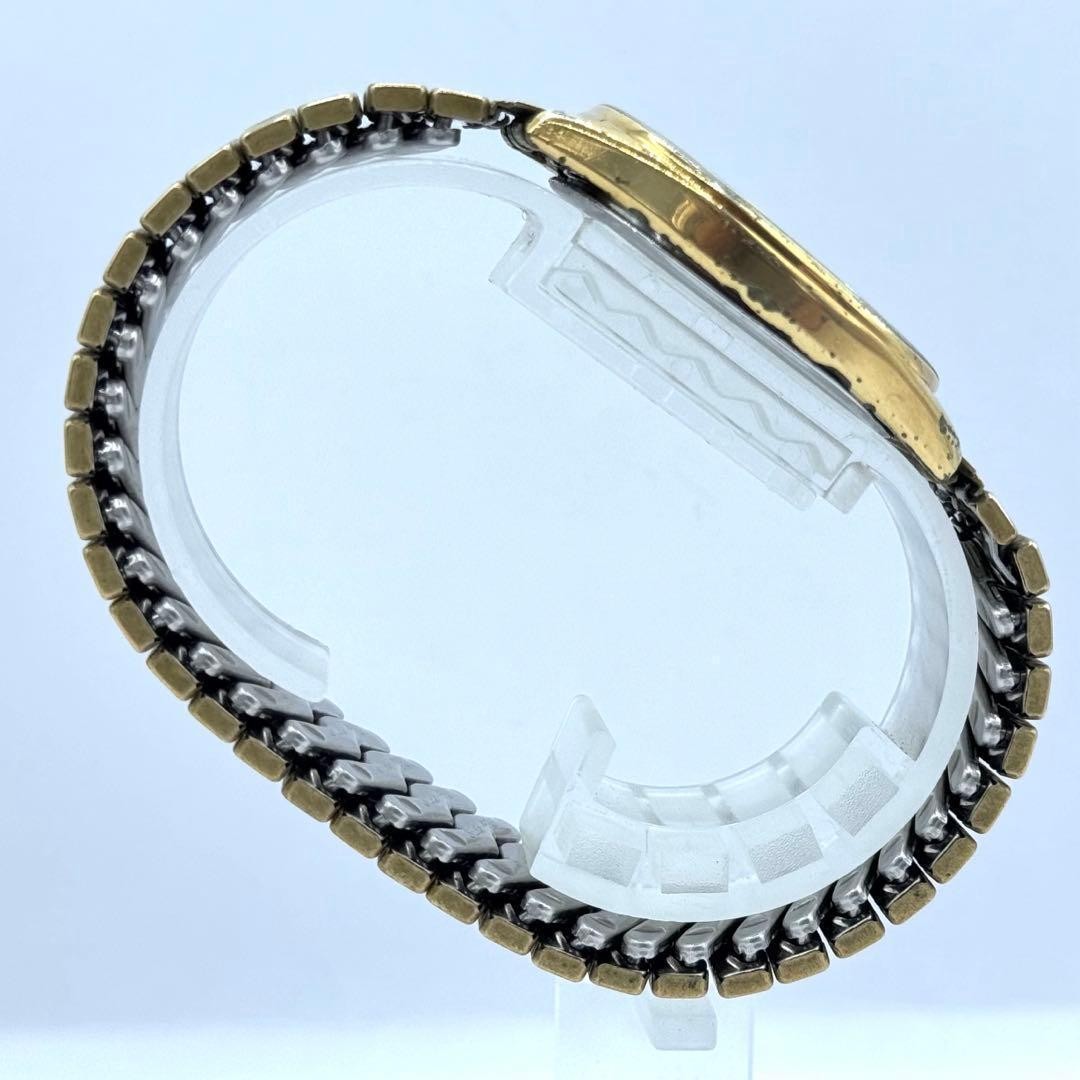 Working condition SEIKO quartz watch, new battery, oval gold case, unisex.