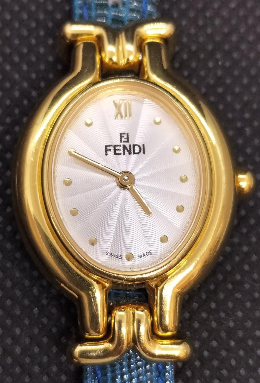[A4N] Fendi Round Loop Classic Stainless Steel Quartz Ladies Watch [z8s]