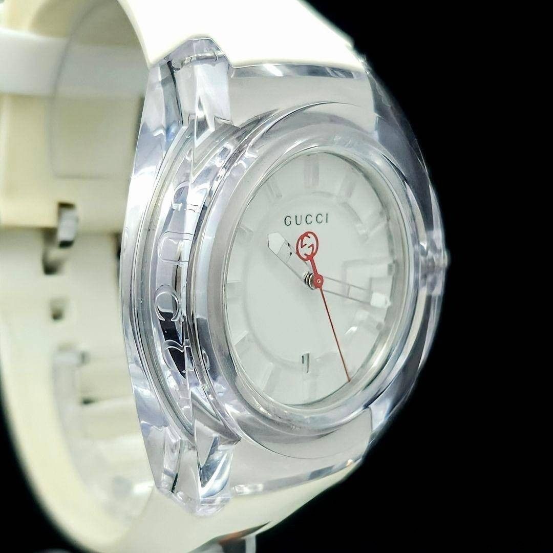 GUCCI Sync 137.1 White Dial Quartz Date Rubber Unisex Watch Swiss Made