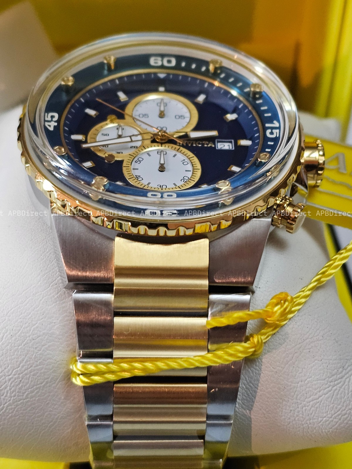 Invicta – Pro Diver – Very Thick Flame-Fusion Crystal Chronograph – mens watch