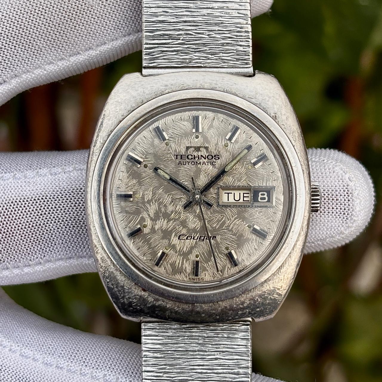 Vintage Technos Cougar Automatic Silver Hammered Case & Dial Swiss Men’s Watch