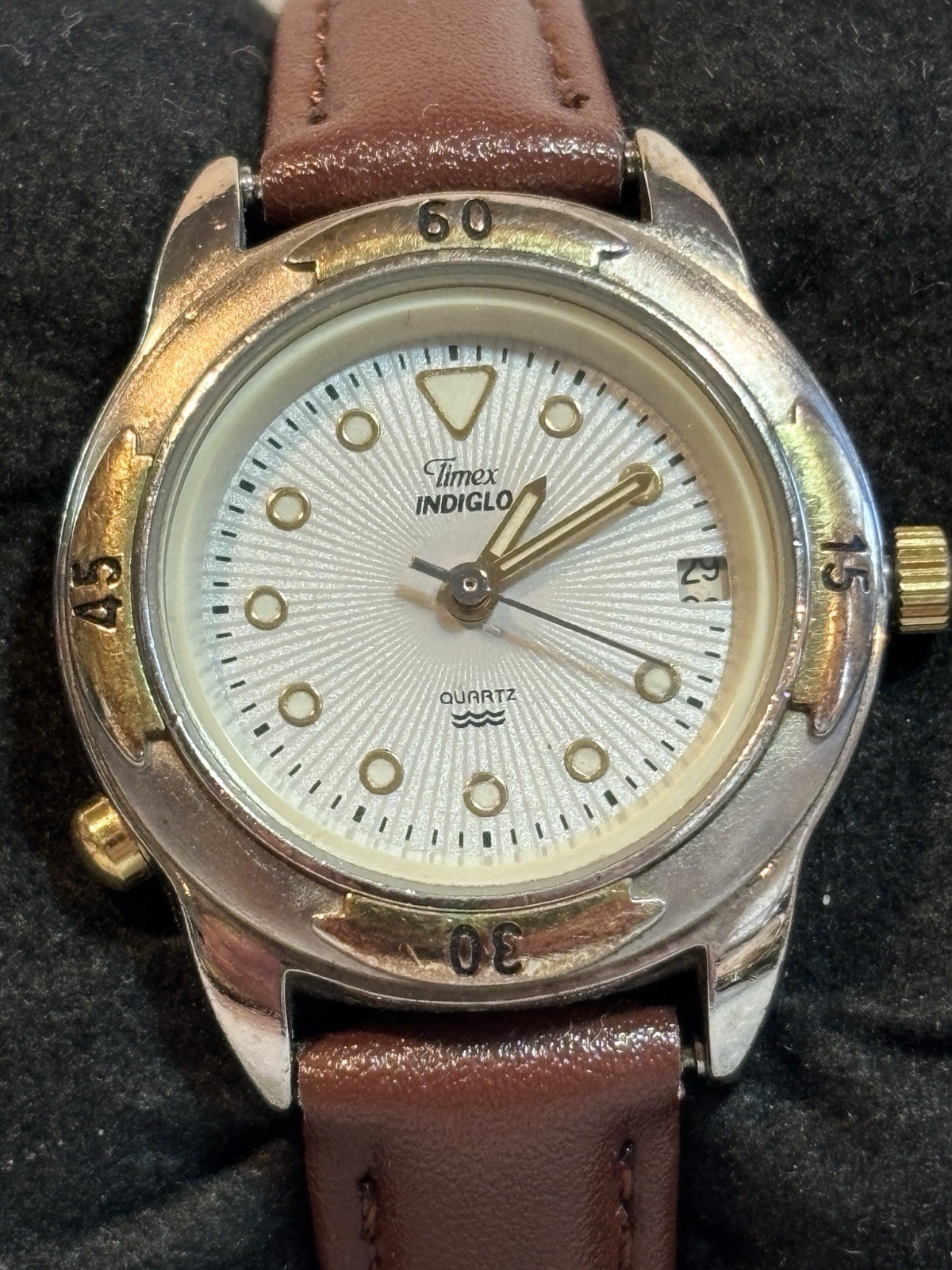 Timex Indiglo Womens Watch 28mm New Battery & Band Philippines C5 Works!