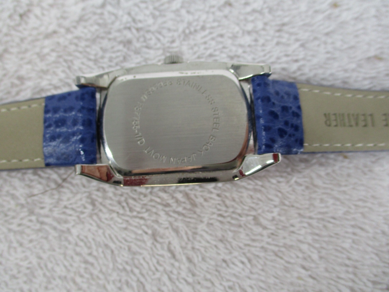 Wristwatch Quartz Genuine Leather Strap Stainless Steel Back Japan Movt Blue