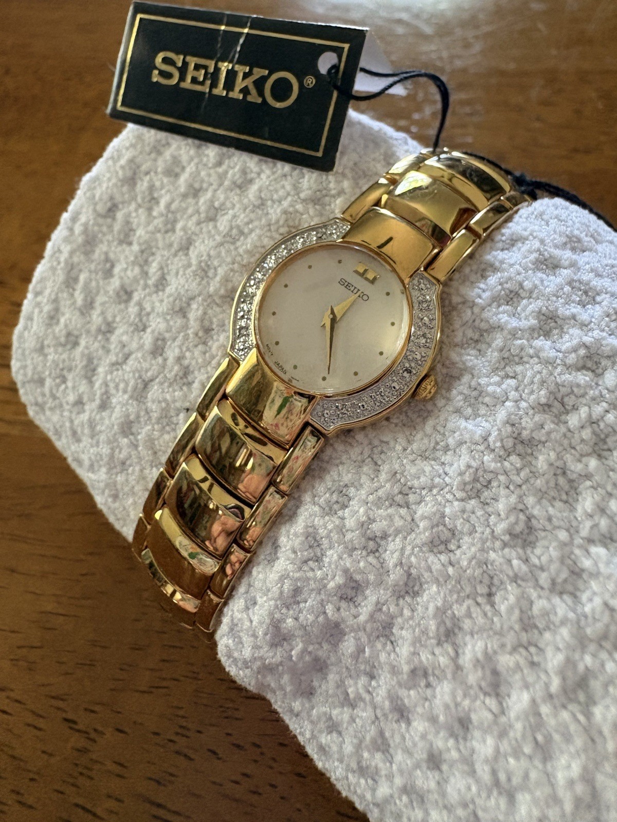 Women’s SEIKO Quartz Gold Stainless Steel Vintage Watch 1N00-0BG0 *NEVER USED*