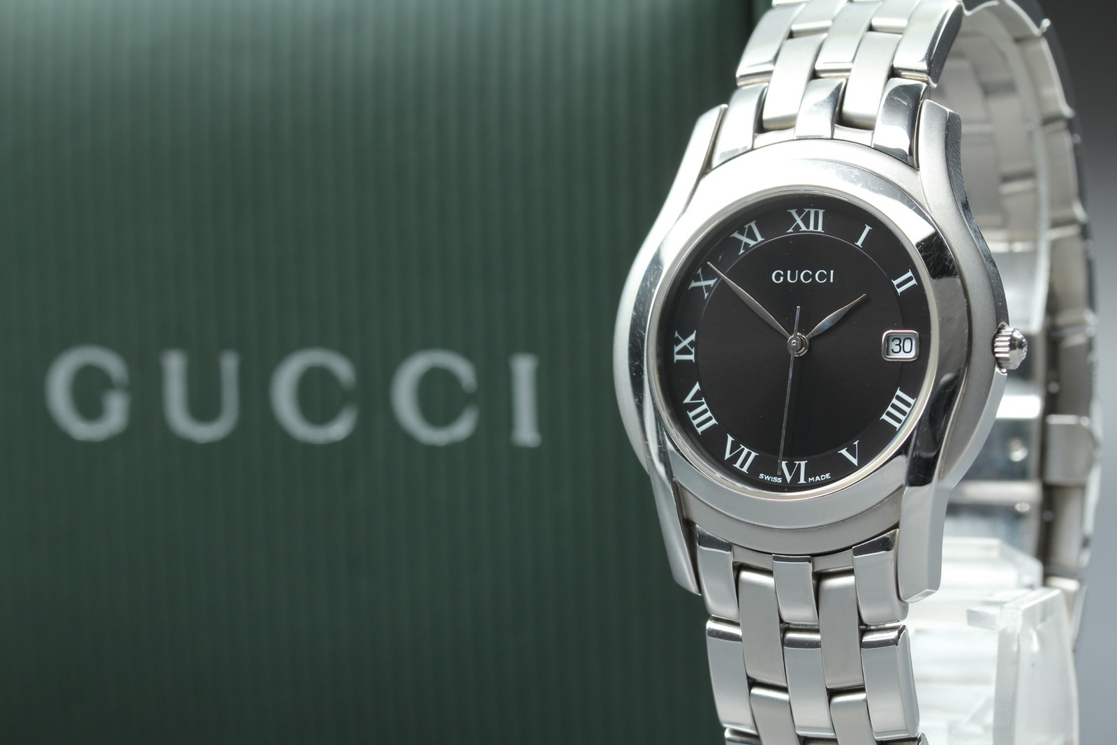 [ Near MINT in BOX ] GUCCI 5500M Black Dial 35mm Men’s Quartz Watch From JAPAN