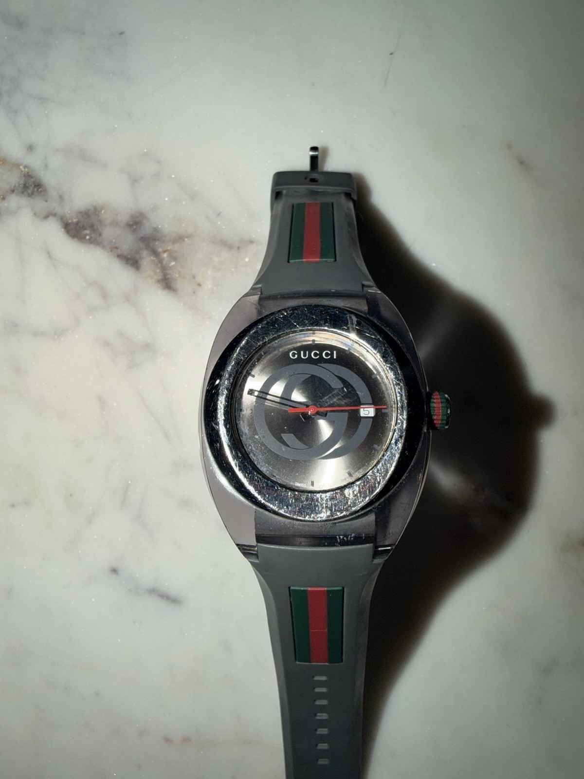 Gucci Sync 137.1 Swiss Quartz Wristwatch GUC34
