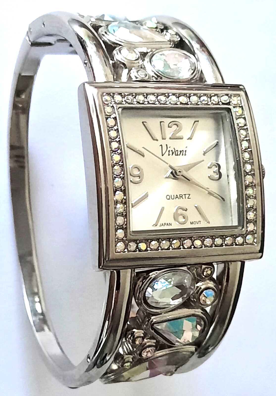 Vivani Lady Quartz Cuff Bracelet Watch w Crystal Bezel & Gemstone Bracelet K1047