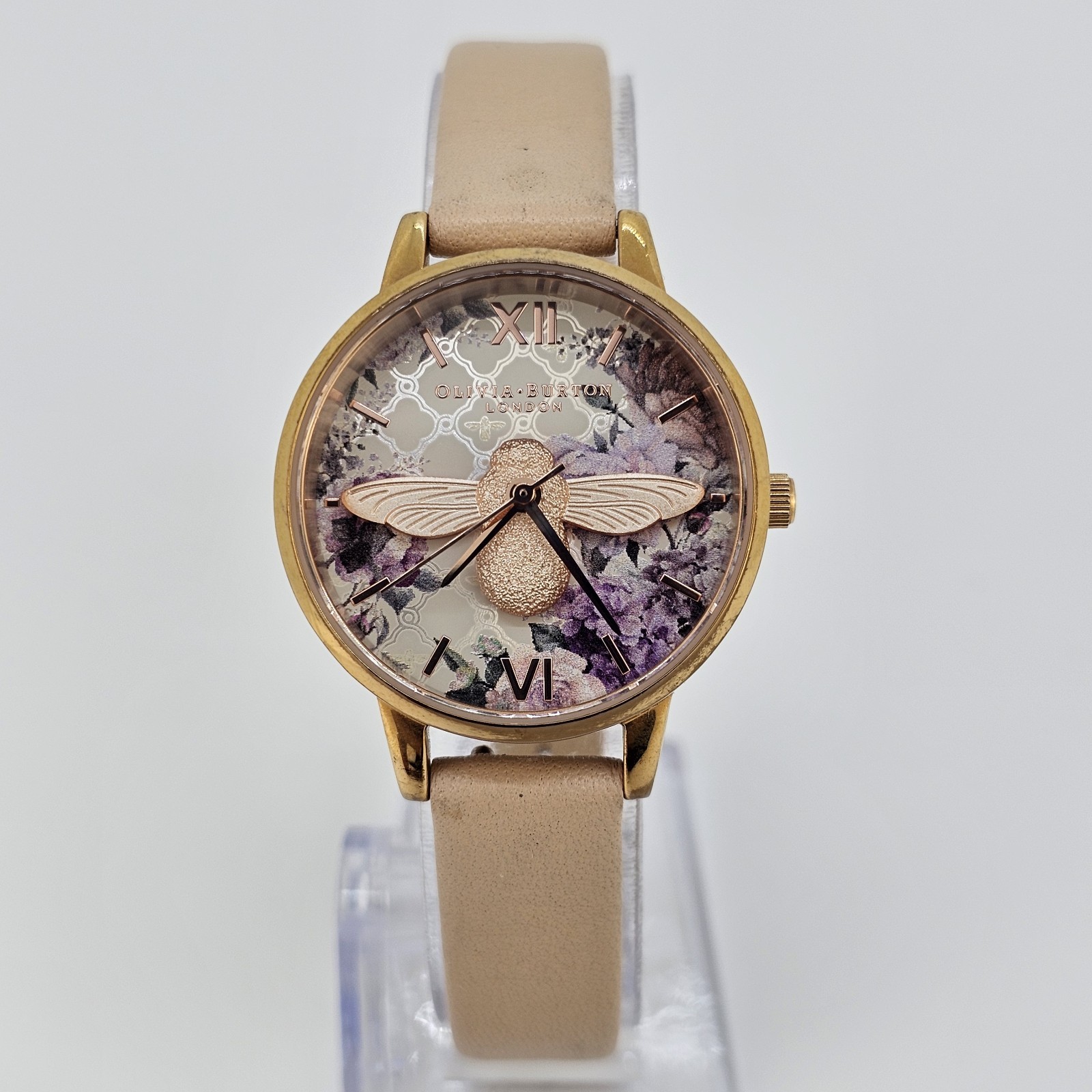 Olivia Burton Women’s Bee Watch 30MM Gold Case Cream Leather Bands New Battery