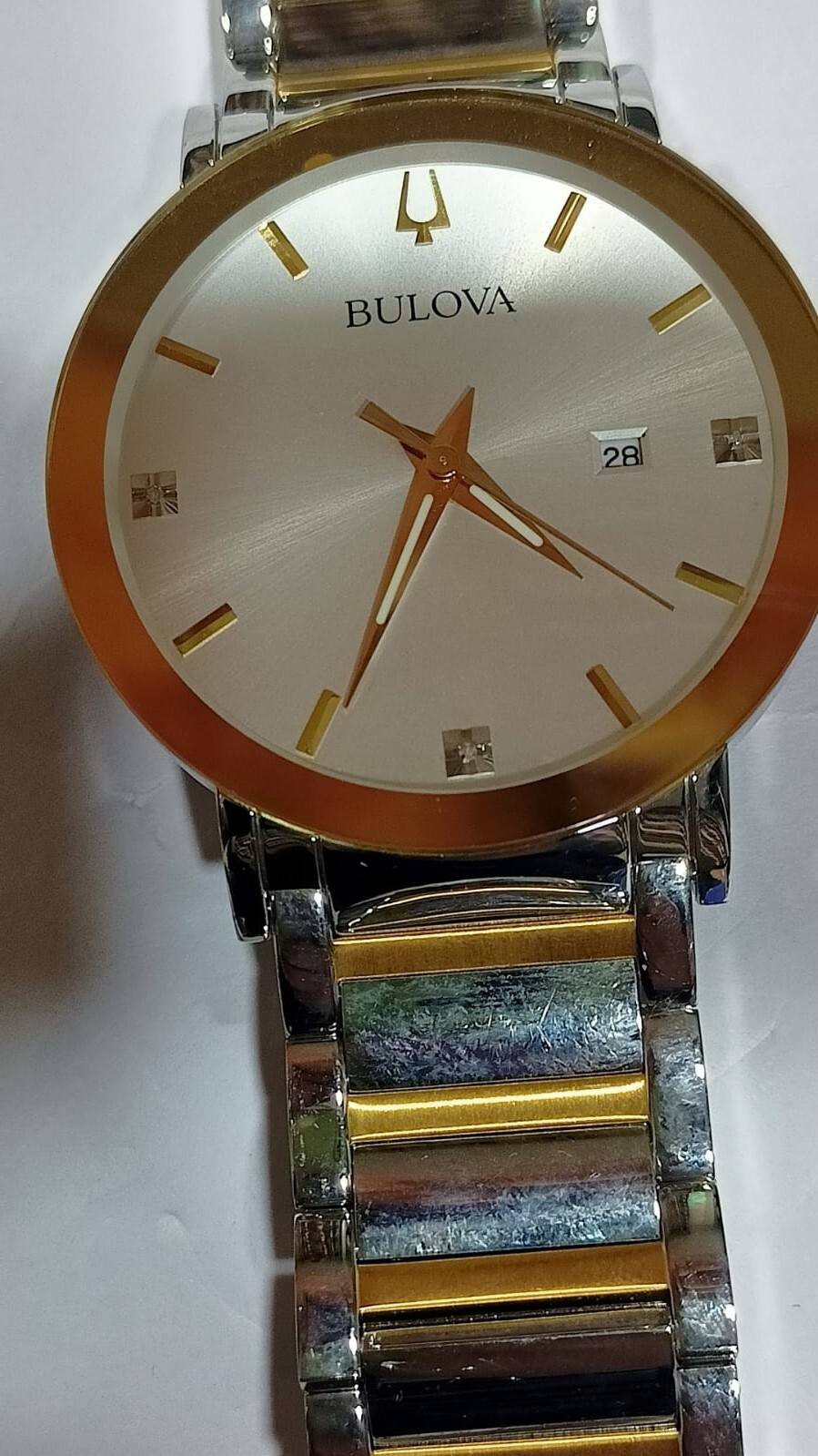98D151 BULOVA SILVER DIAL STAINLESS STEEL MEN’S WATCH M-221