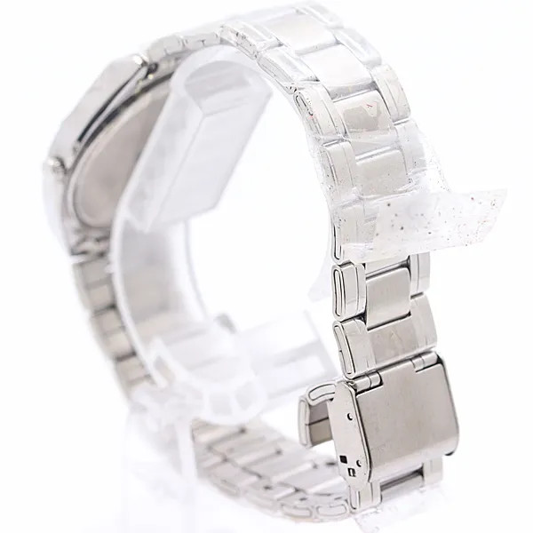 Excellent condition, fully functional Citizen Q&Q 2035 Quartz men’s watc