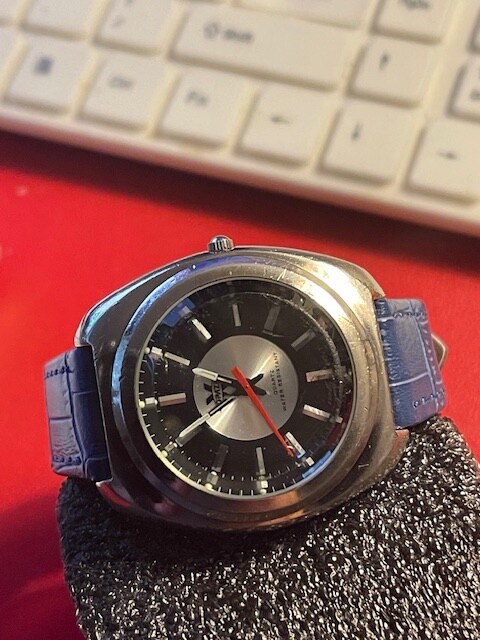 Spaze X Unisex rare 39mm case running well Quartz Prismatic Crystal-attractive