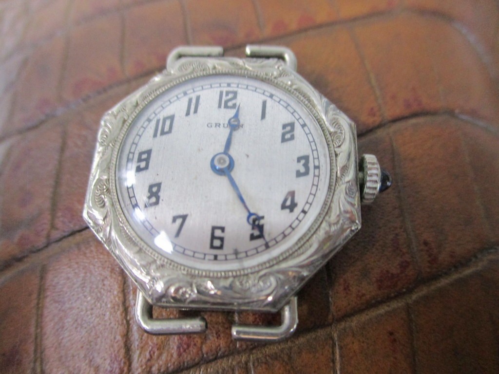 Gruen Guild 15J 3 adj 14K GF ultra quality vintage ladys watch NOT TESTED