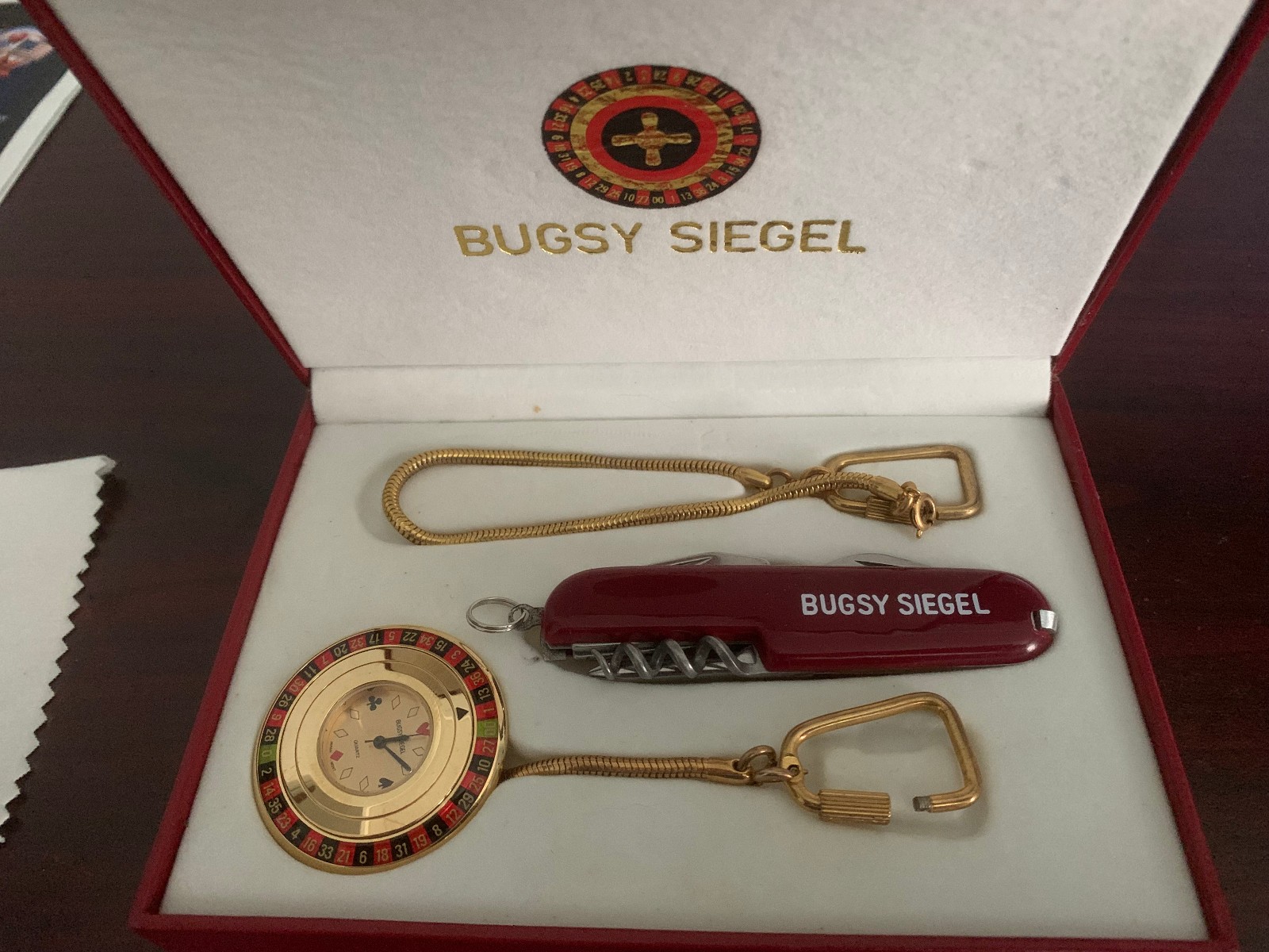 Bugsy Siegel Roulette Wheel Pocket Watch And Swiss Army Knife Set, Gold-tone