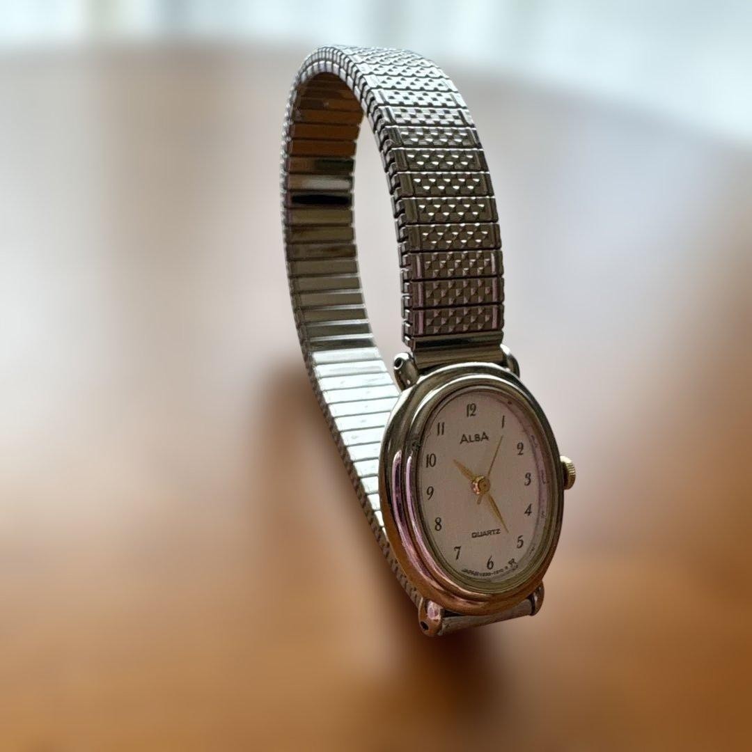 SEIKO ALBA Quartz Watch, Oval Shape, Made in Japan