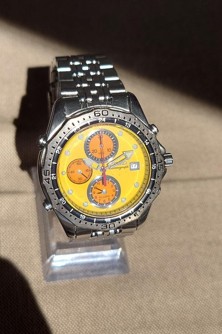 SEIKO Chronograph Quartz 7T32 Yellow Dial Men’s Watch 40mm Wrist 18cm