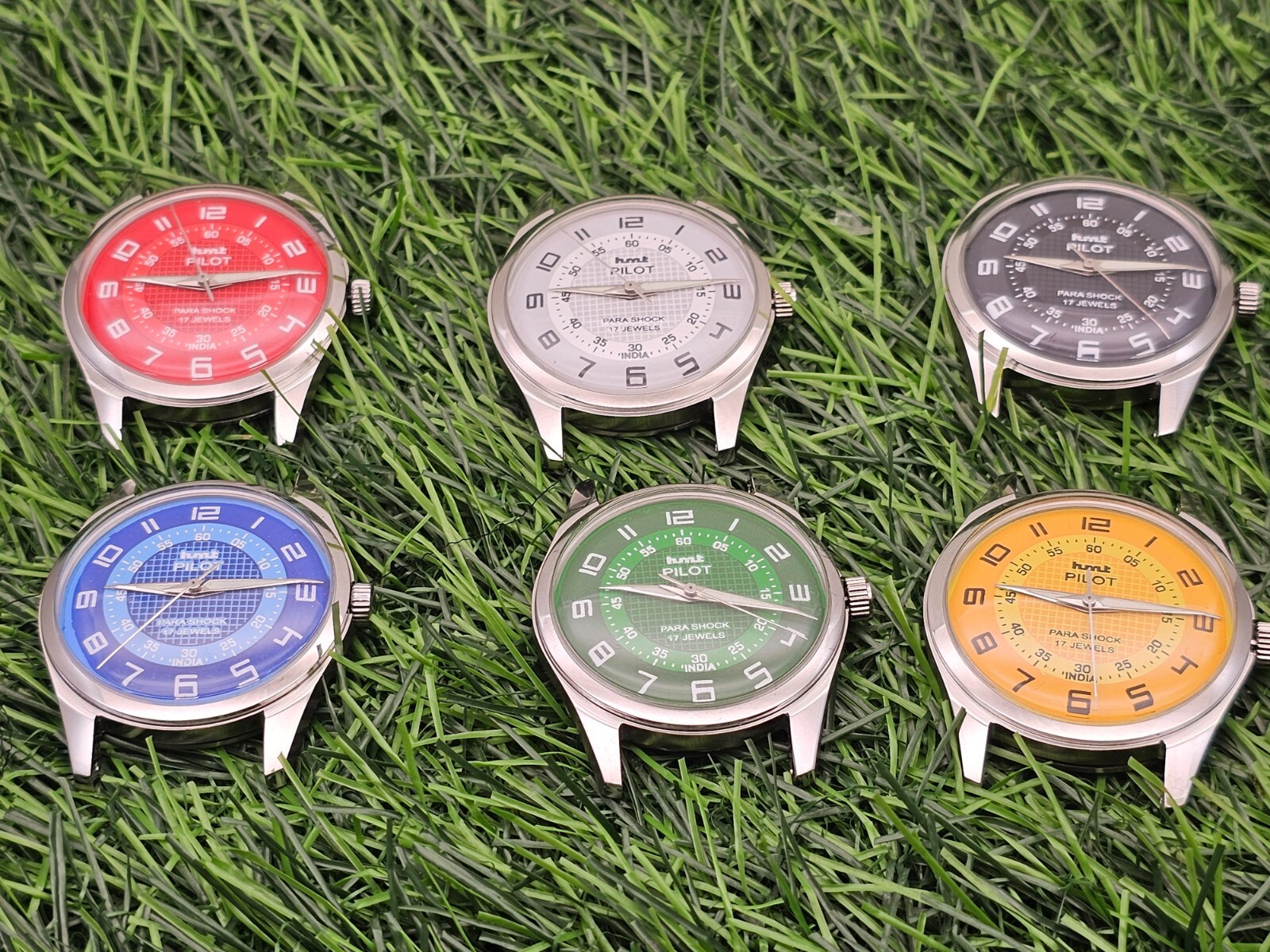 Beautiful Mens HMT Pilot Parashock Mechanical Wind 17J Watch mix lot