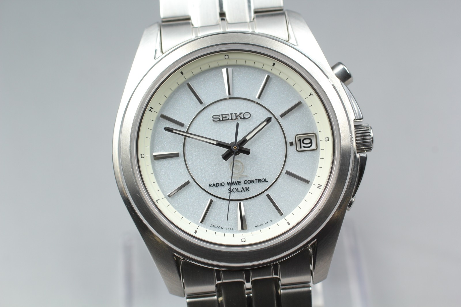 Vintage 1998 [N MINT] Seiko Solar 7B22-0AD0 Silver Date 40mm Quartz Men’s Watch