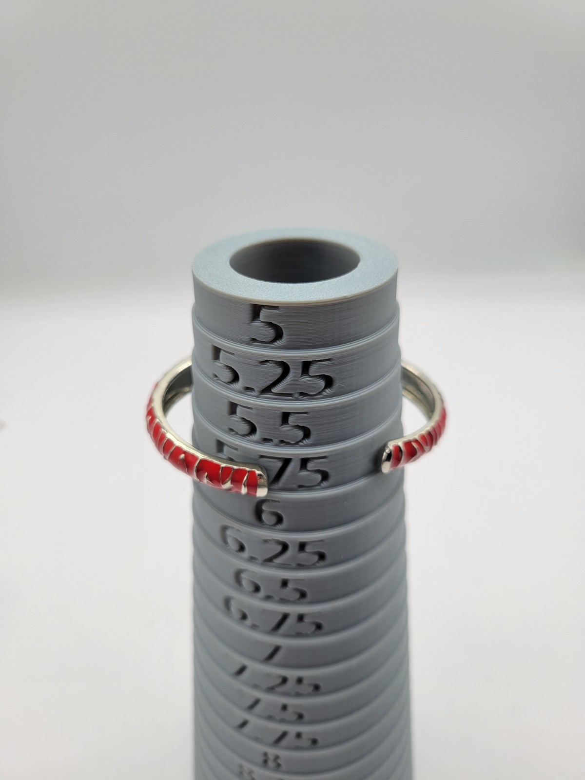 Beautiful VELLACCIO red highlighted silver tone lady’s cuff watch/wristwatch