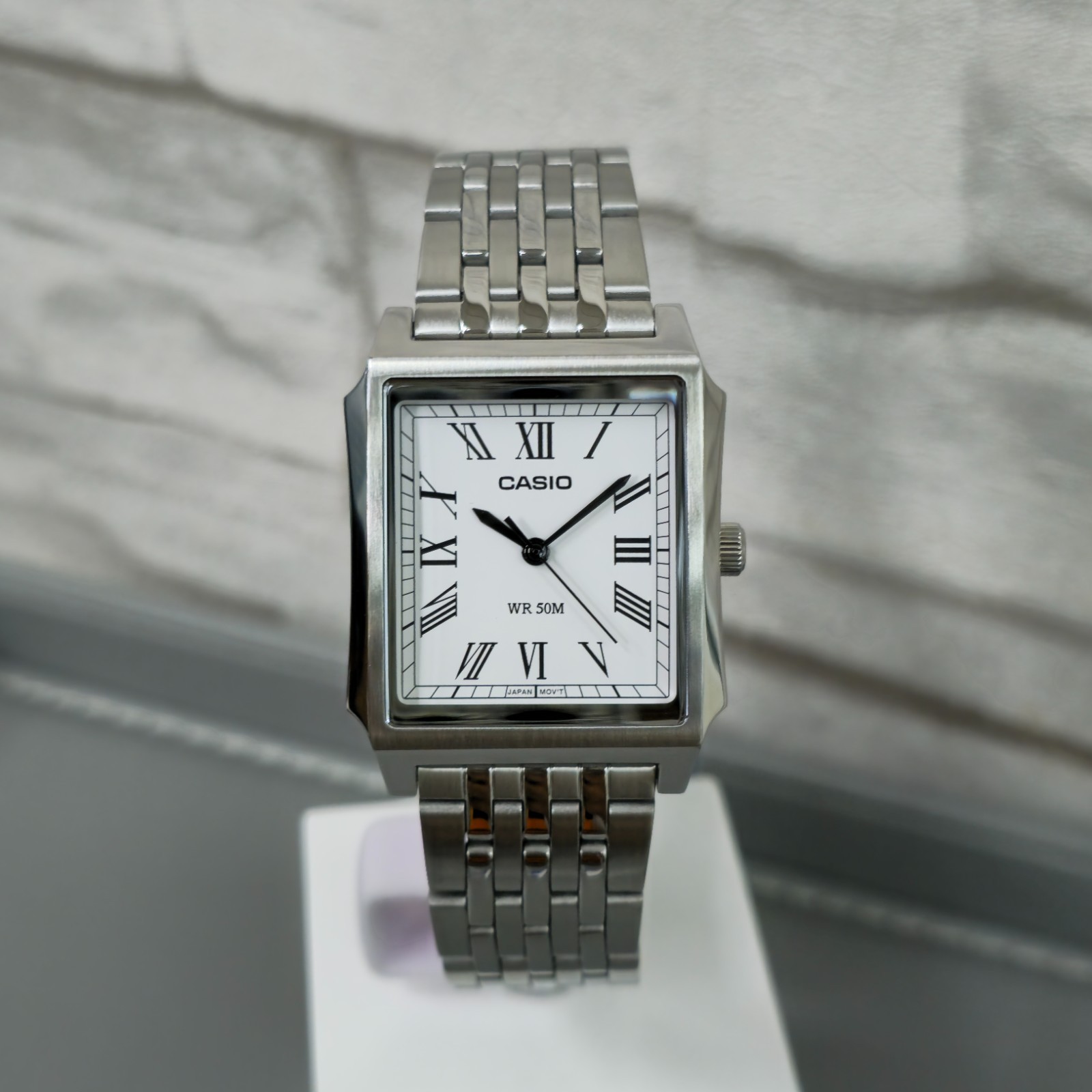 Casio Collection Classic Analog MTP-B190D-7B White Dial 32 mm Men’s Watch