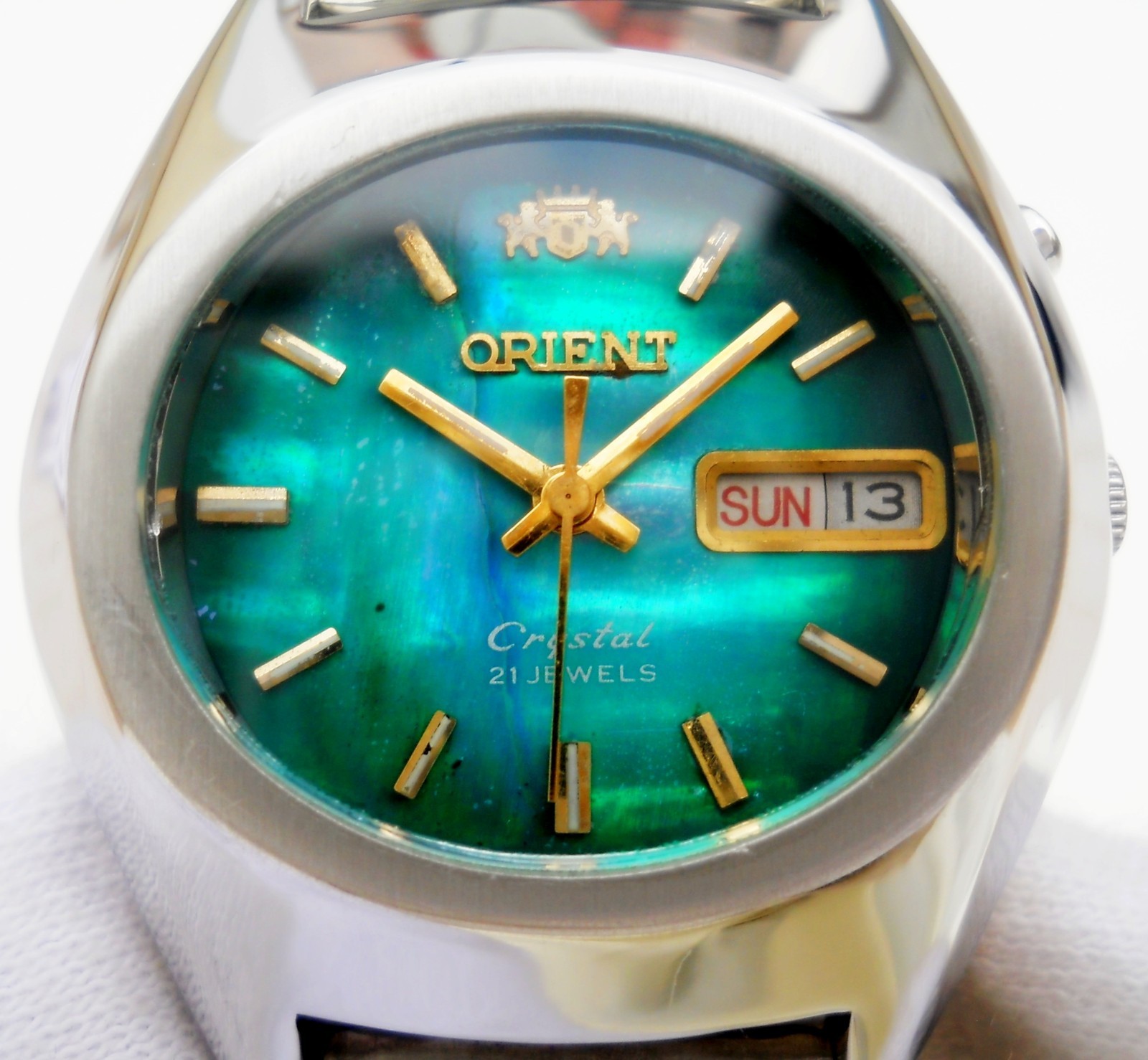 Vintage Orient Crystal 3 Star Automatic 21 J Emerald Green Cracked Ice Sunburst