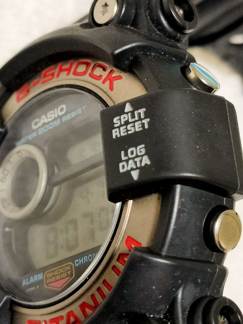 G SHOCK FROGMAN DW 8200 TITANIUM Casio