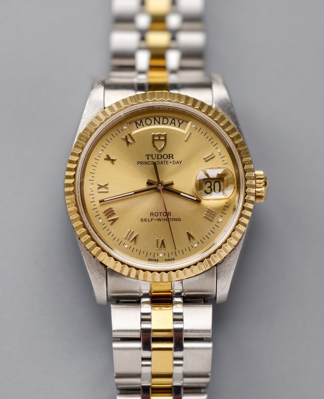Tudor Champagne Dial Prince 76213 Date Men’s Watch Automatic 36mm Roman Scale