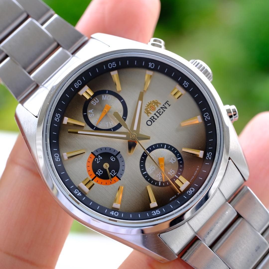 Orient NEO70 Silver Dial 18cm Running Battery Replaced Quartz Mens Wristwatch