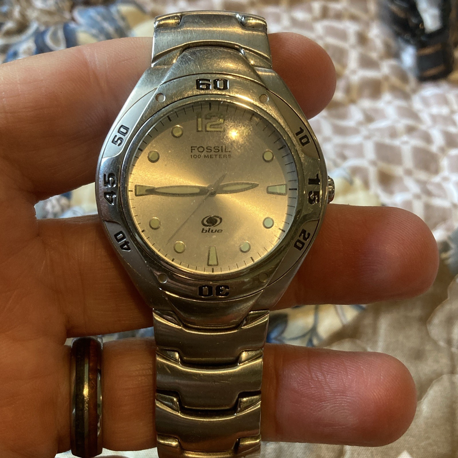 Fossil Blue Quartz 100m Sport Watch Unidirectional Bezel Silver Dial Bracelet