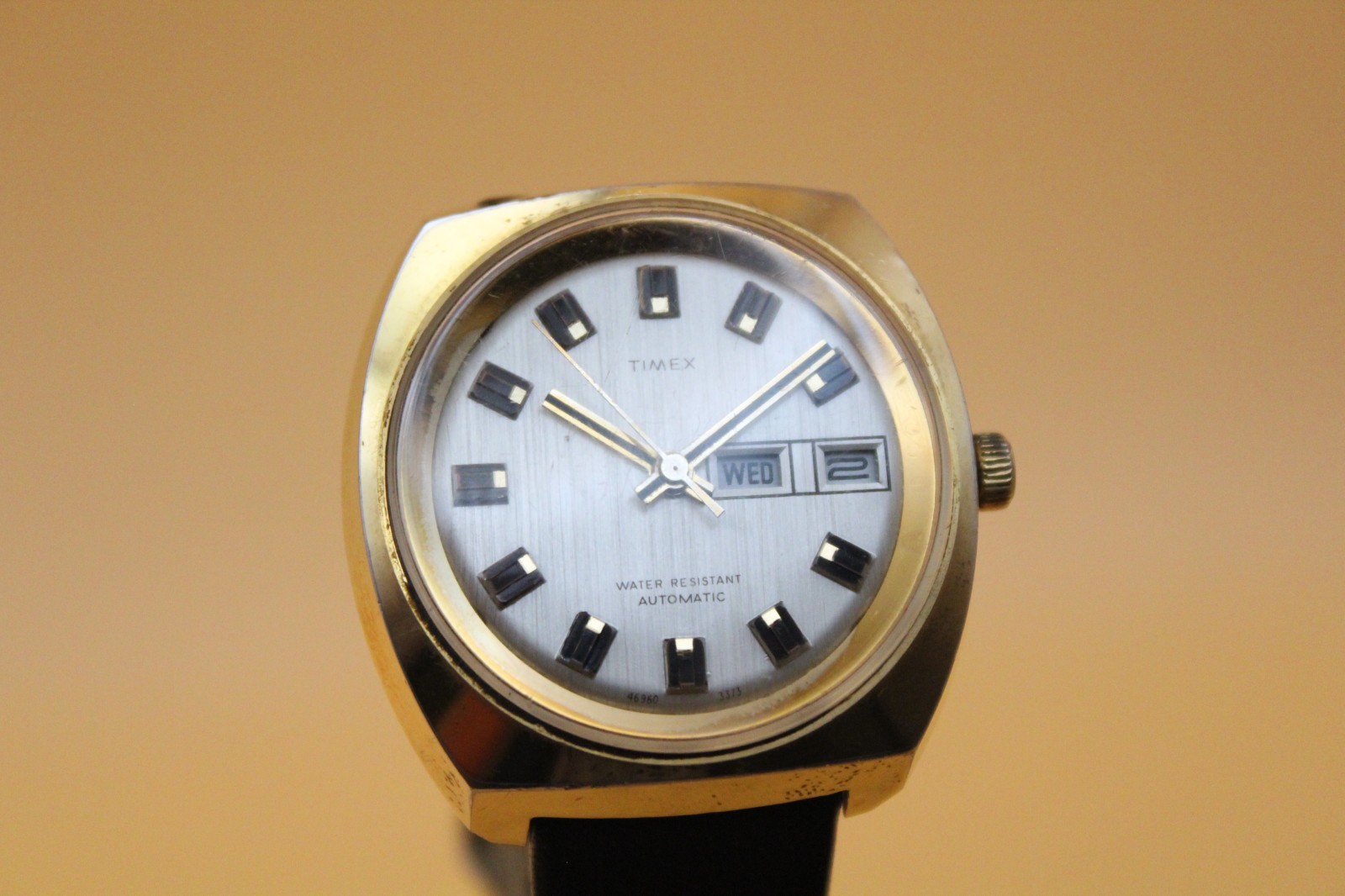 Vintage 1973 Timex Viscount Automatic Day-Date Silver Dial Runs Leather Strap