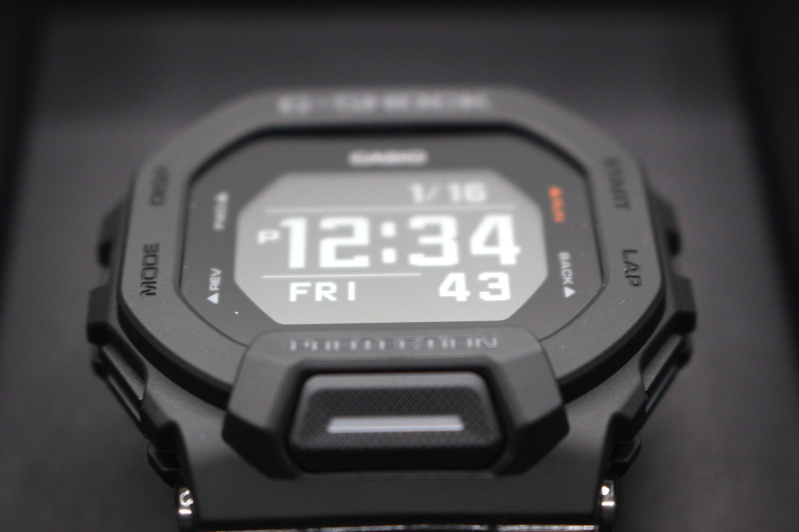 CASIO G-SHOCK GBD-200-1JF Bluetooth Step Counter MIP LCD Sports Watch 48.4 mm