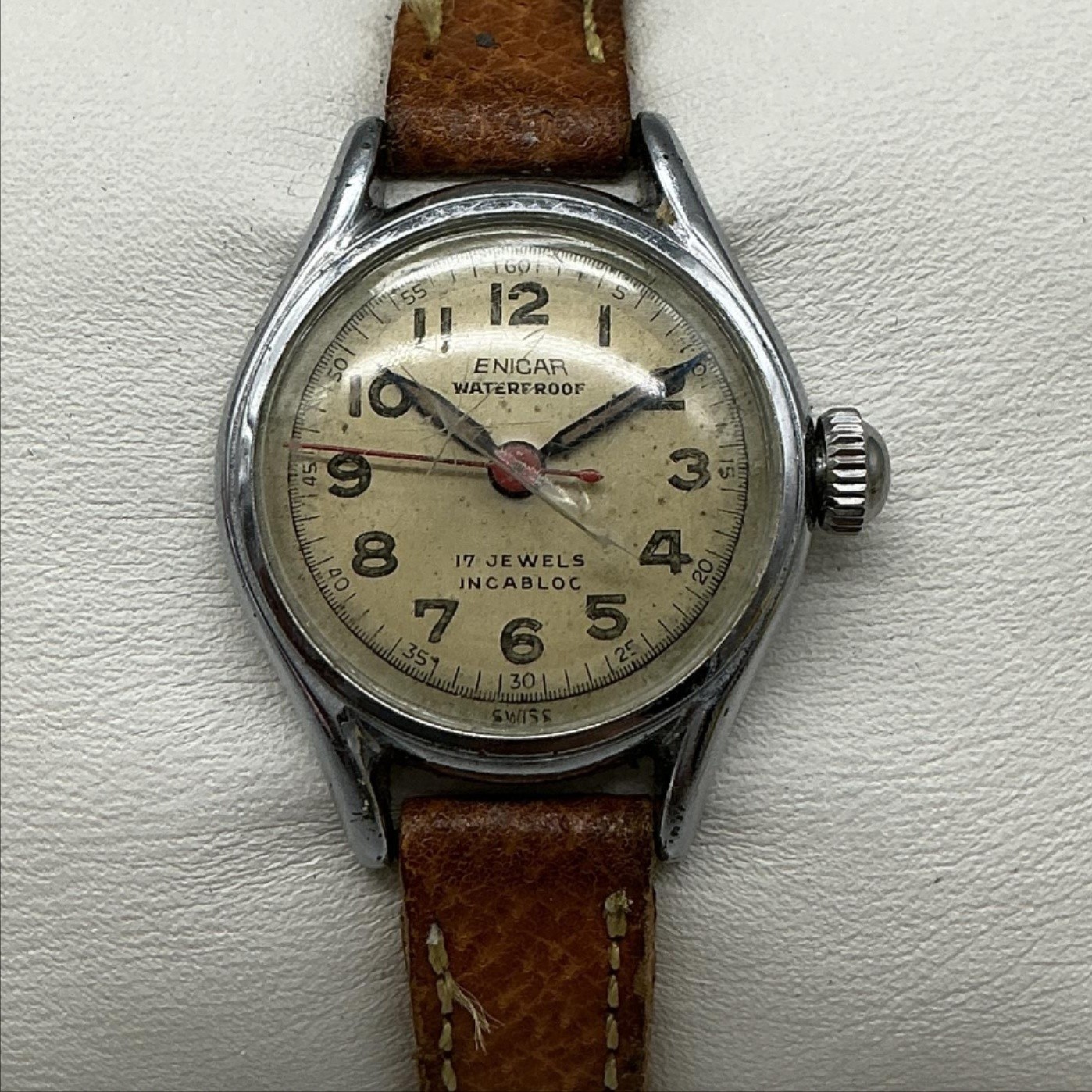 Vintage Enicar Womens Watch 23mm Cream Dial Brown Leather 17 Jewels Manual Wind