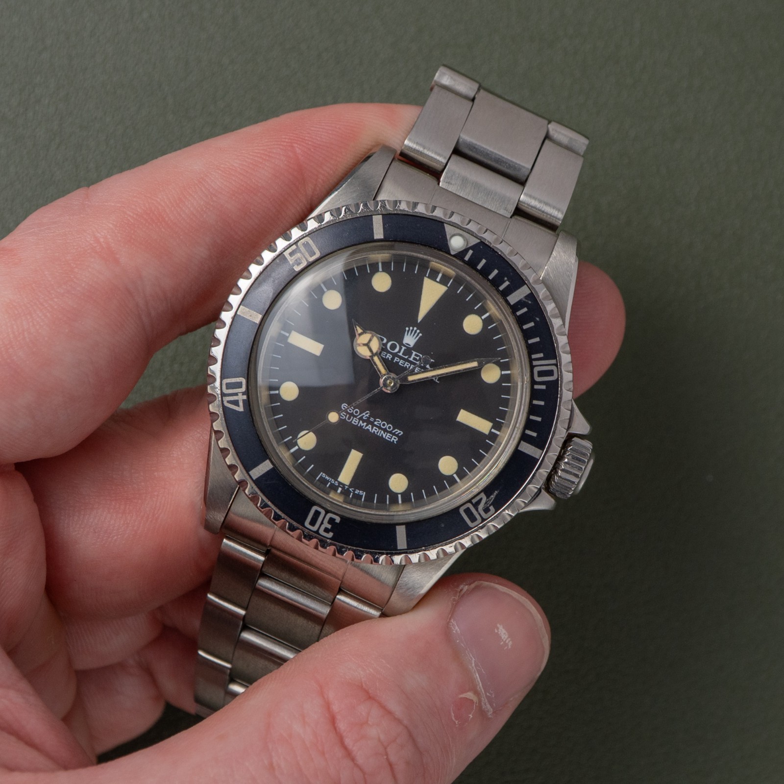 Rolex Submariner Ref. 5513 – Box and Papers – 1977
