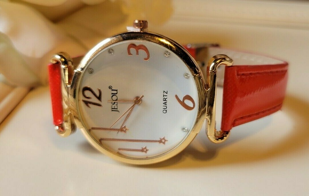 Jesou RED Watch Women Girls Falling Star RED Stainless Steel New Battery