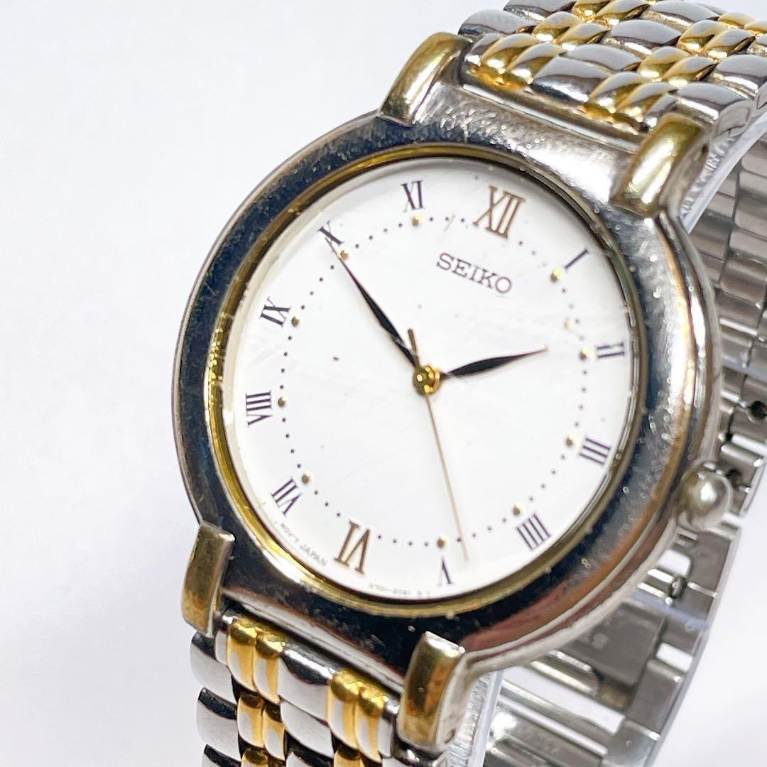Seiko V701-1771 Two Tone White Dial Quartz Watch 35.2mm