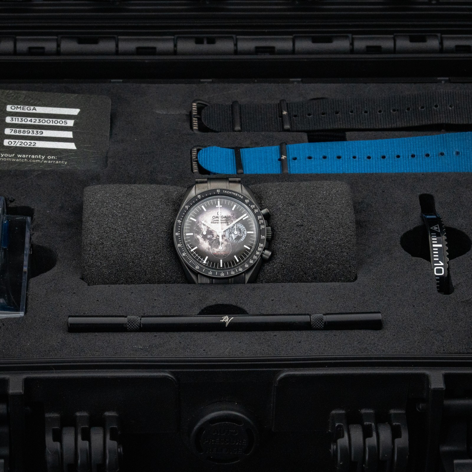 Black Venom Custom OMEGA Speedmaster Moonwatch Professional 311.30.42.30.01.005