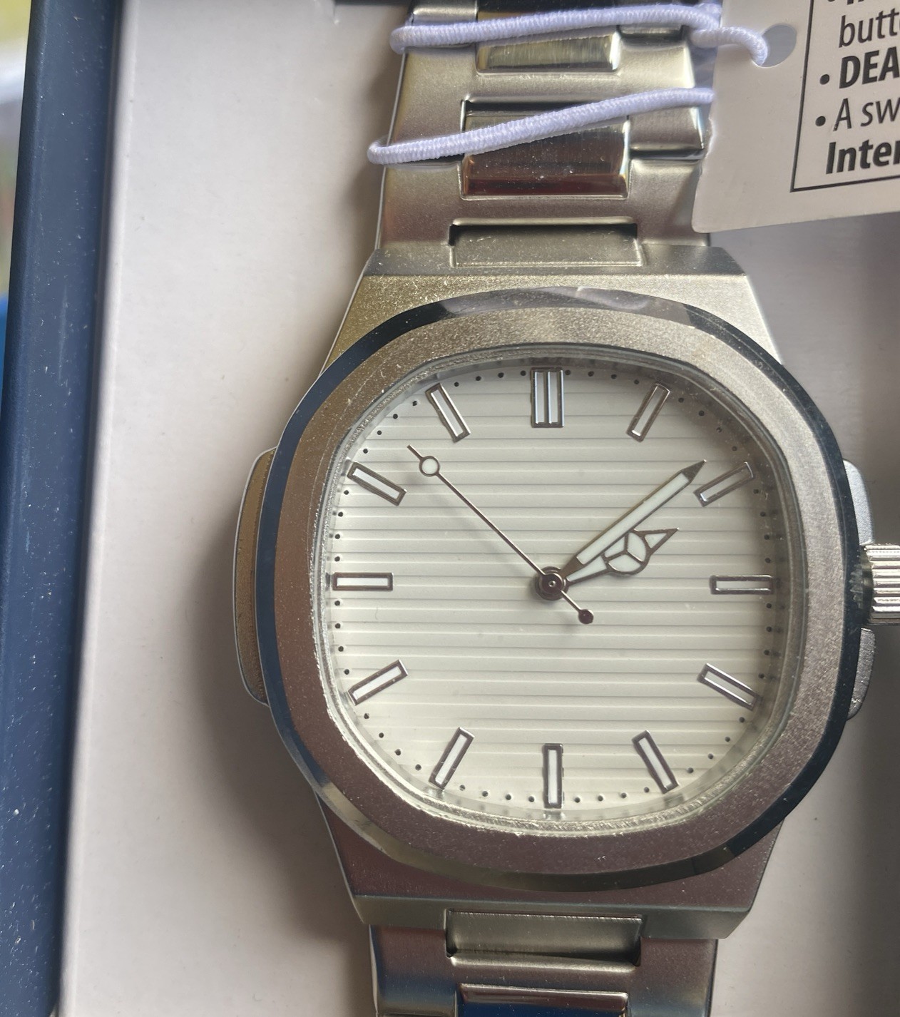 George Men’s Silver Case with Silver Matte Bracelet Watch