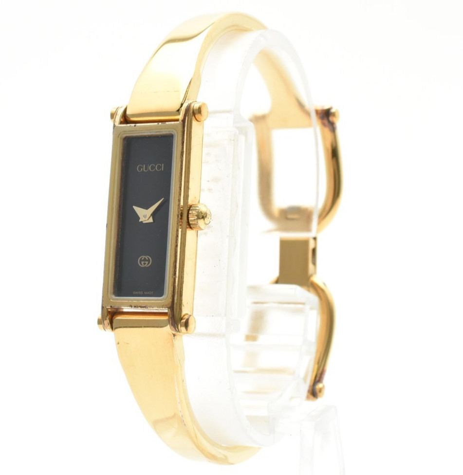 Vintage GUCCI 1500L Gold Black Dial 12mm Women’s Vintage Watch From JAPAN