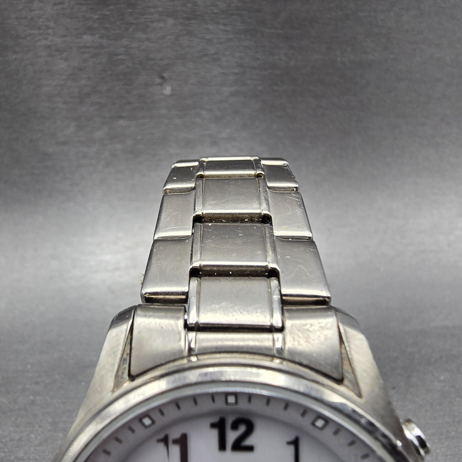 Casio Lineage Watch Men 40mm White Dial Titanium Analog Digital Solar Runs