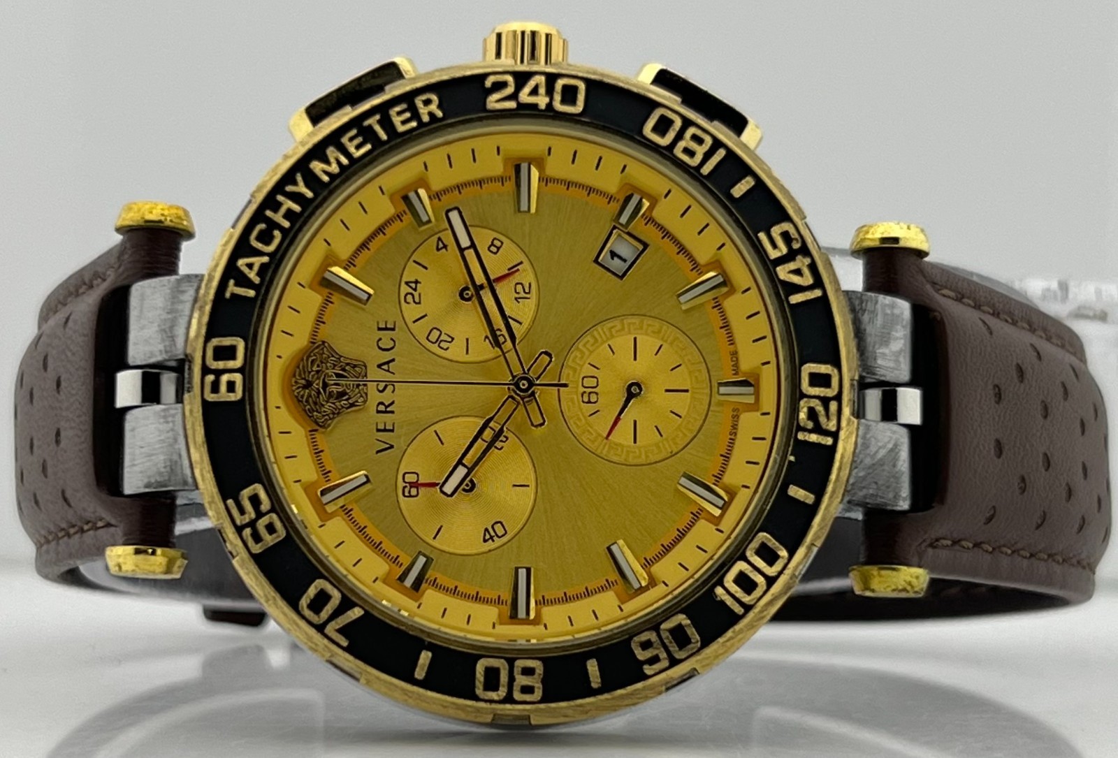 Precious Men’s Versace Greca Chronograph Golden Dial Date Working Wristwatch