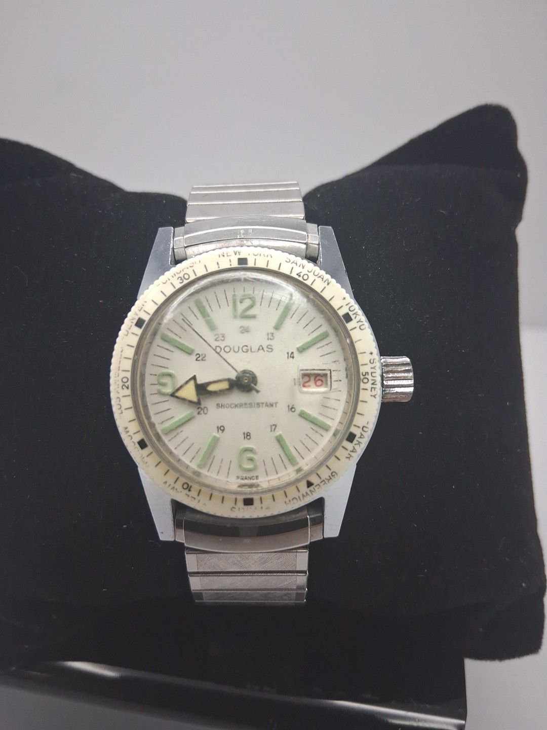 Vintage Douglas France Mechanical Watch 31mm WORKS