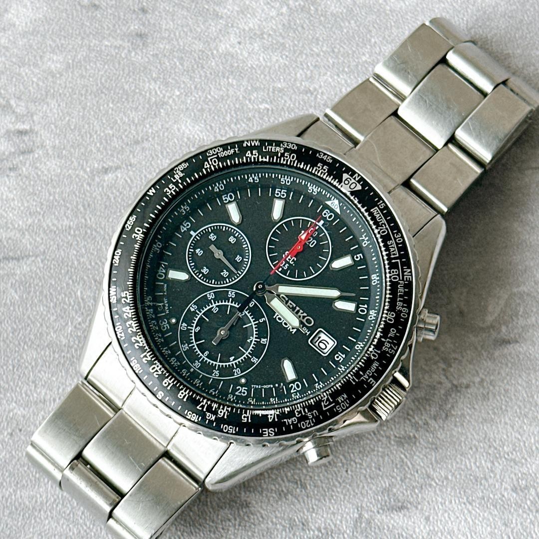 SEIKO Chronograph Pilot Quartz Men’s Watch Black Dial Slide Rule Bezel Japan