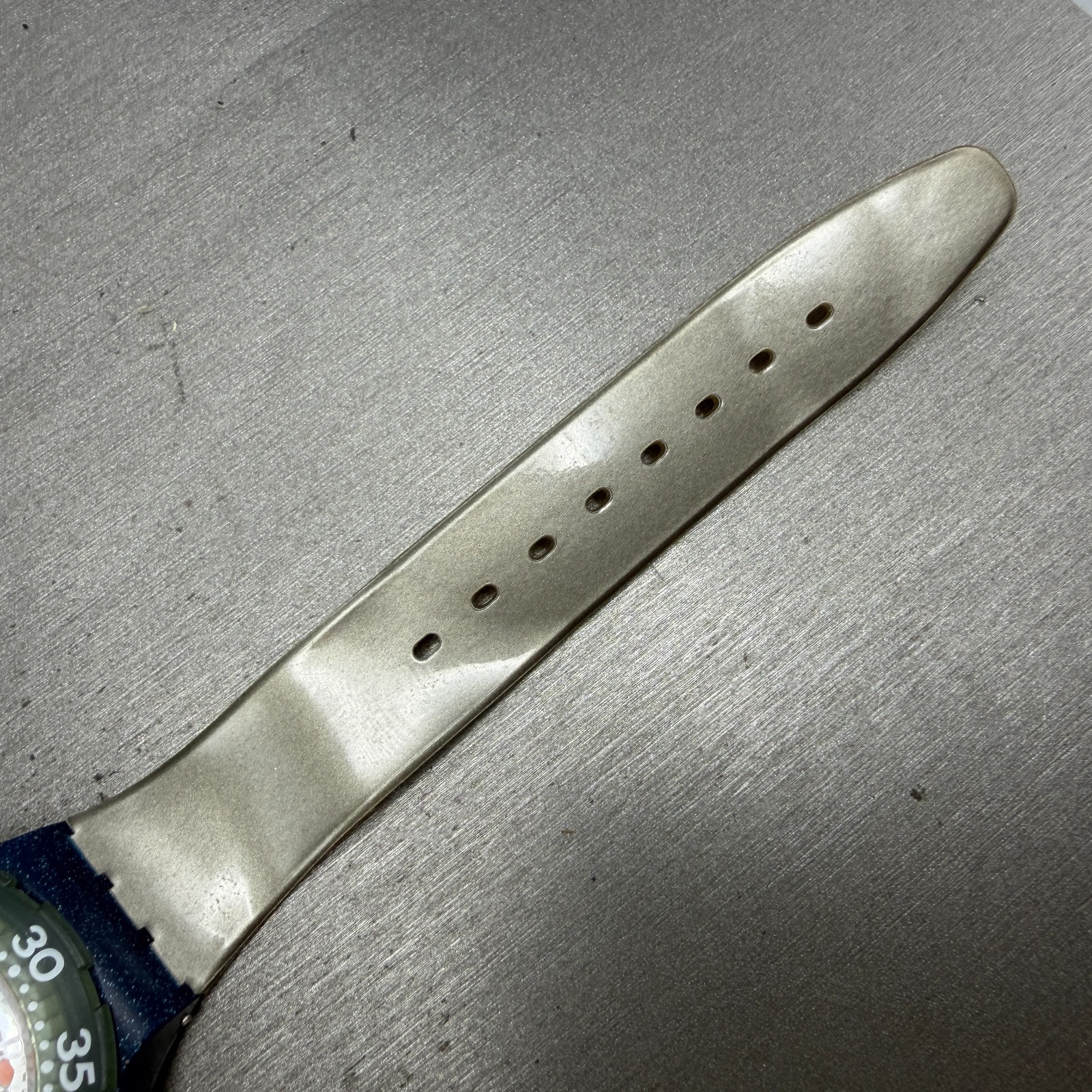 Swatch Scuba 200 SILVER TRACE Watch Men 38mm Silver Dial Blue Round SDN107 Works