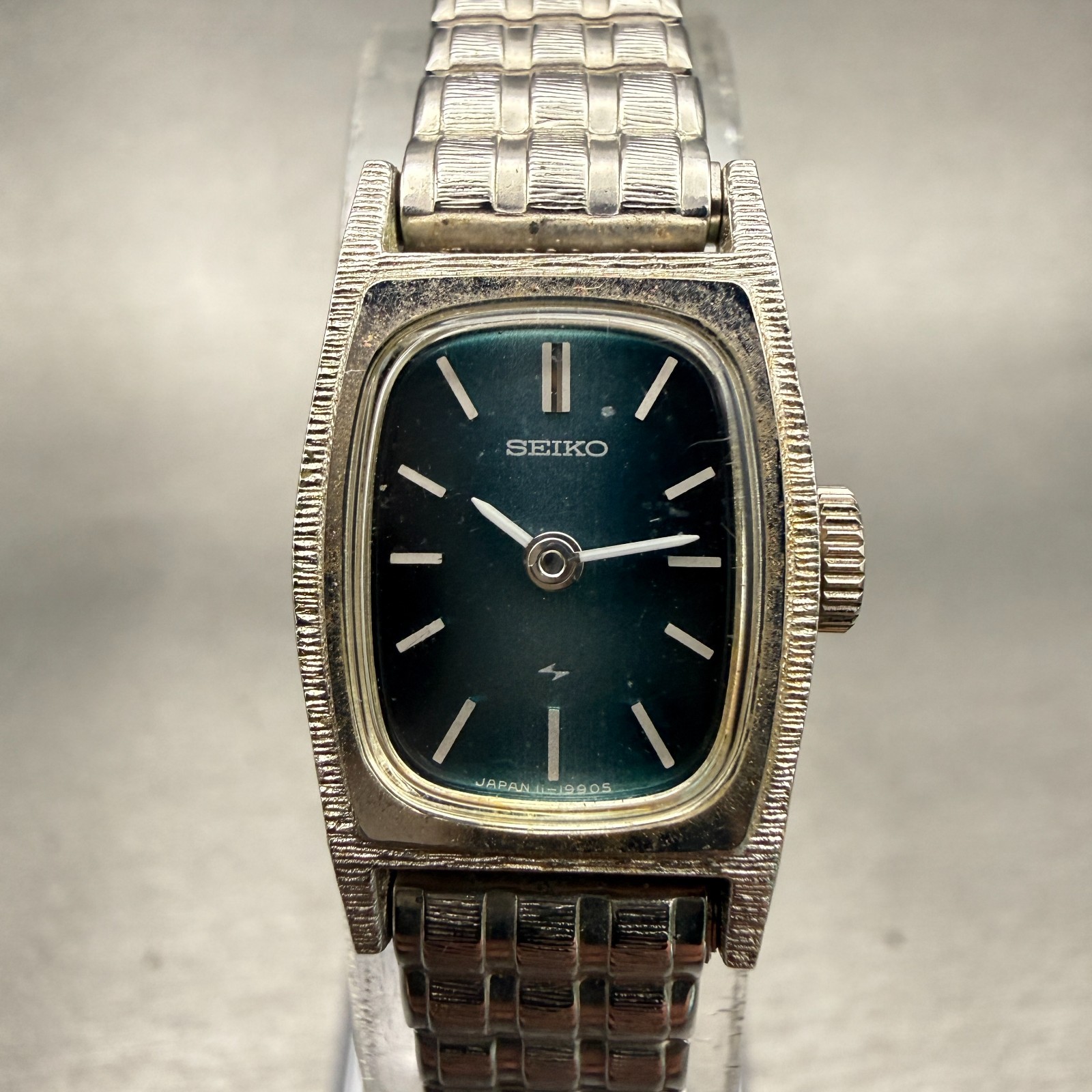 Seiko Watch Women 15mm Blue Dial Silver Tone Rectangle 11-3669 Vintage Works