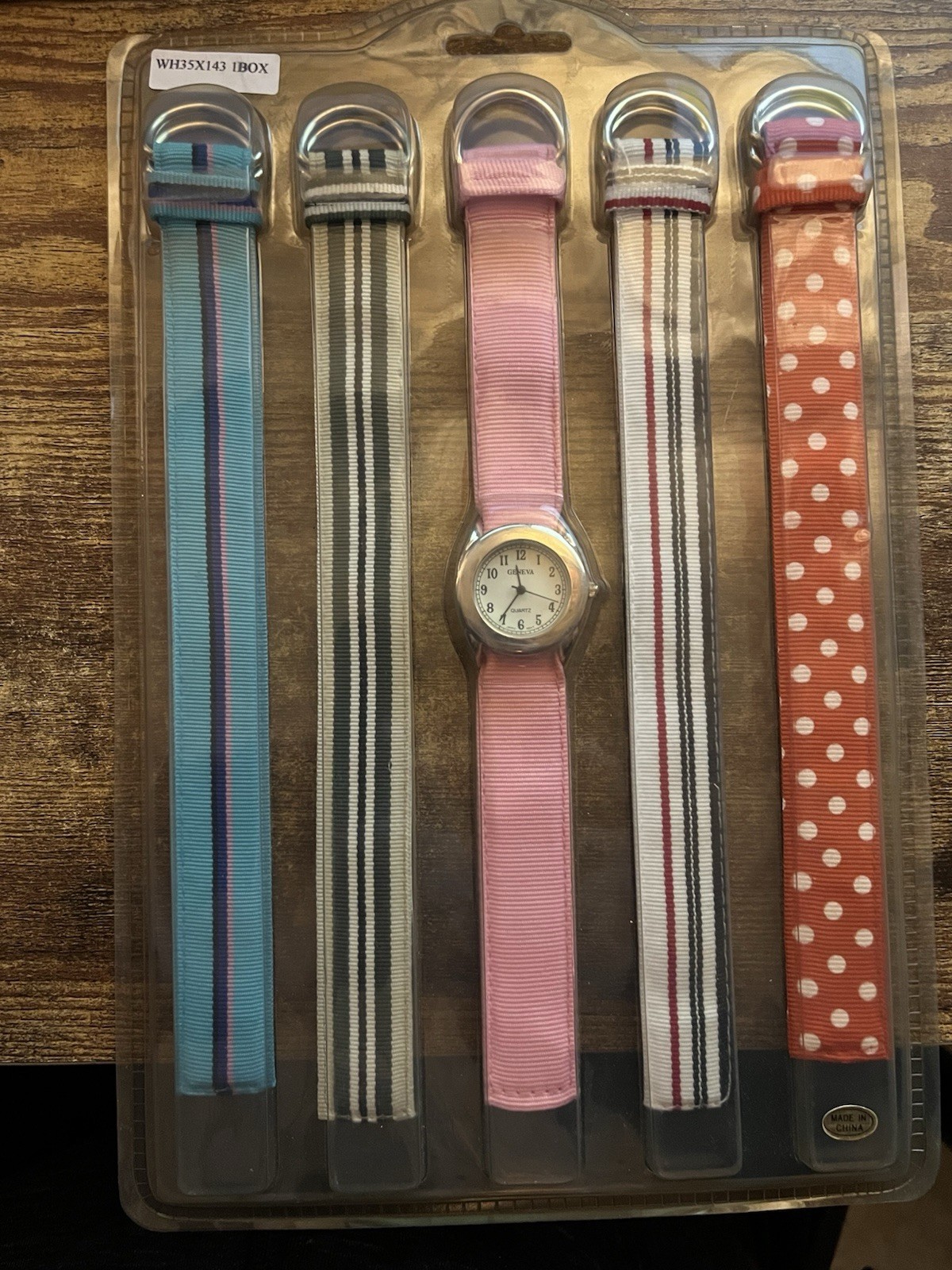 Vintage Geneva Elite ladies watch new In Packaging And Multiple Color Straps